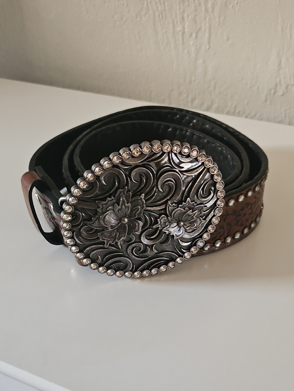 Western Floral Tooled Belt with Ornate Silver Buckle